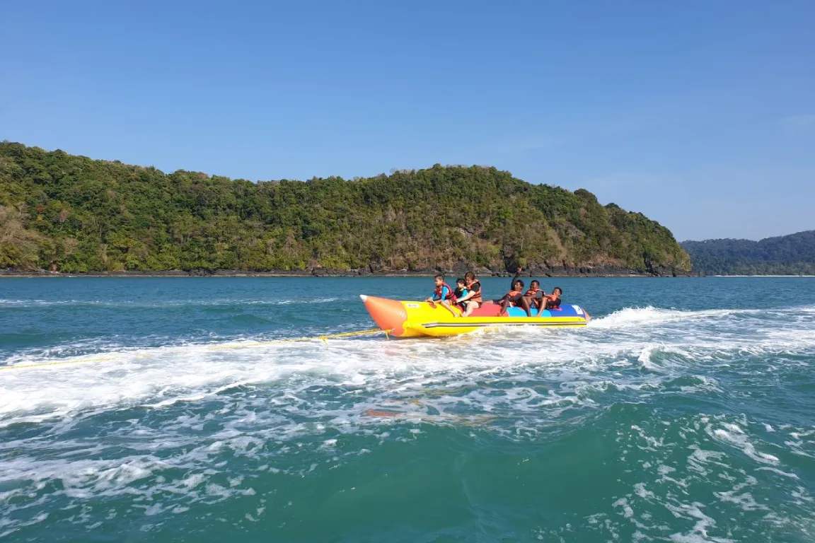 Banana Boat